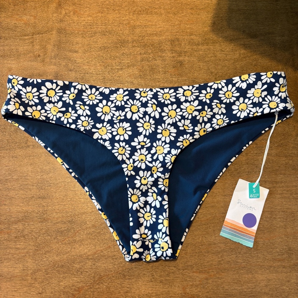 NEW Swim Systems Hazel Hipster Swim Bottom B310 Flower Field White Daisy Print